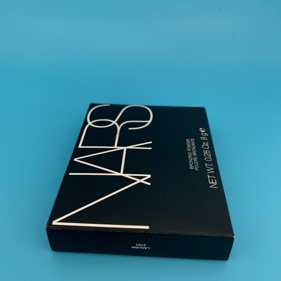 NARS bronzing powder - select your shade - Picture 4 of 7